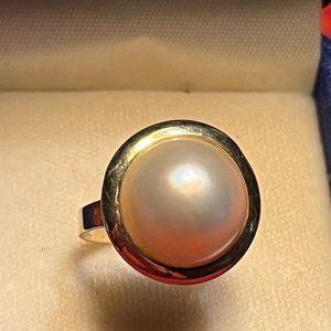 16mm Mabe Pearl and 14KT Yellow Gold Ring - Size 7